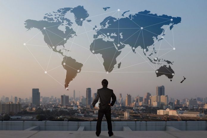 20160414164352-globalization-business-entrepreneur-networking-